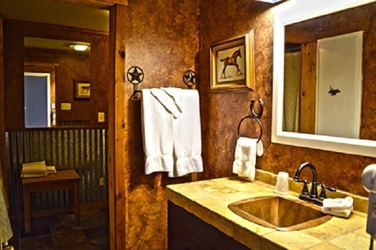 Bathroom 4, Flying L Ranch Resort, Bandera