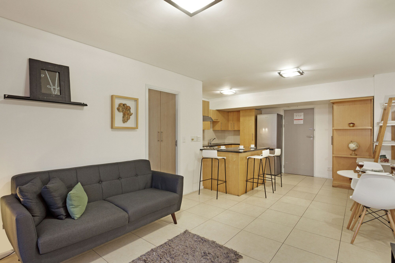 Others 5, Fountain Suite 906, City of Cape Town