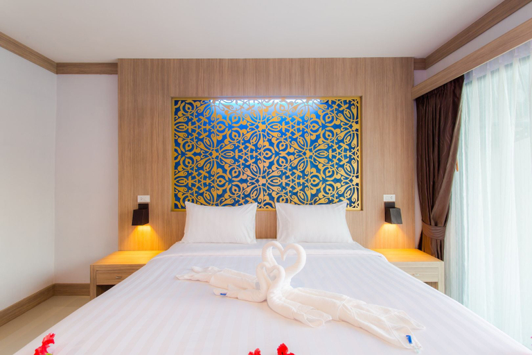 Bedroom 2, Phi Phi Top View Resort, Mueang Krabi