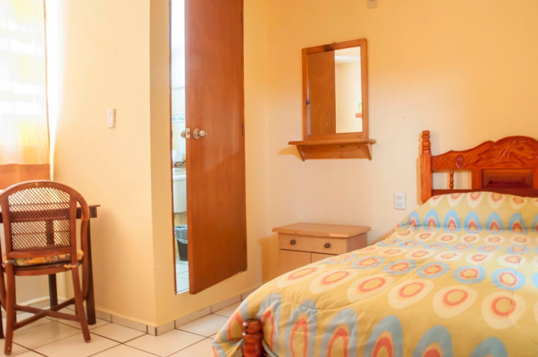 Bedroom 2, Hotel y Suites Continental, Coatzacoalcos