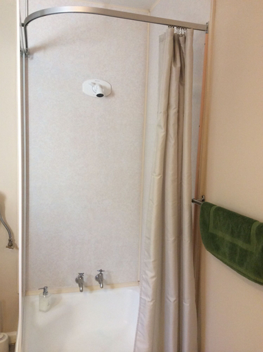 Bathroom 4, Belle Bonne Motel, Christchurch