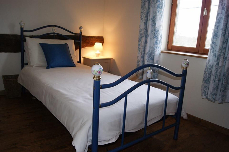Bedroom 3, Gîtes de Campagne, Creuse
