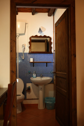 Bathroom 4, Art Lincoln Palermo, Palermo