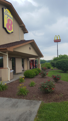 Exterior & Views 2, Super 8 by Wyndham Abingdon VA, Washington