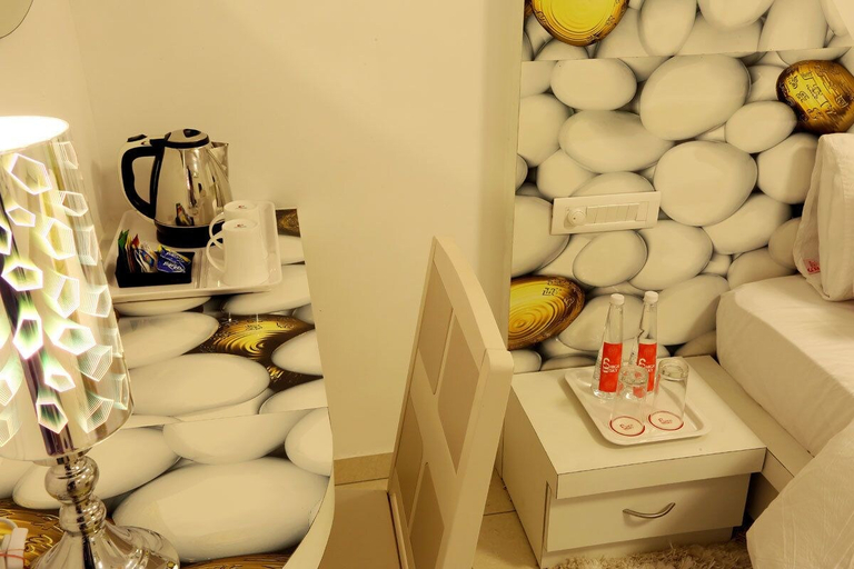 Food & Drinks 4, High Sky Blue Ridge, Pune