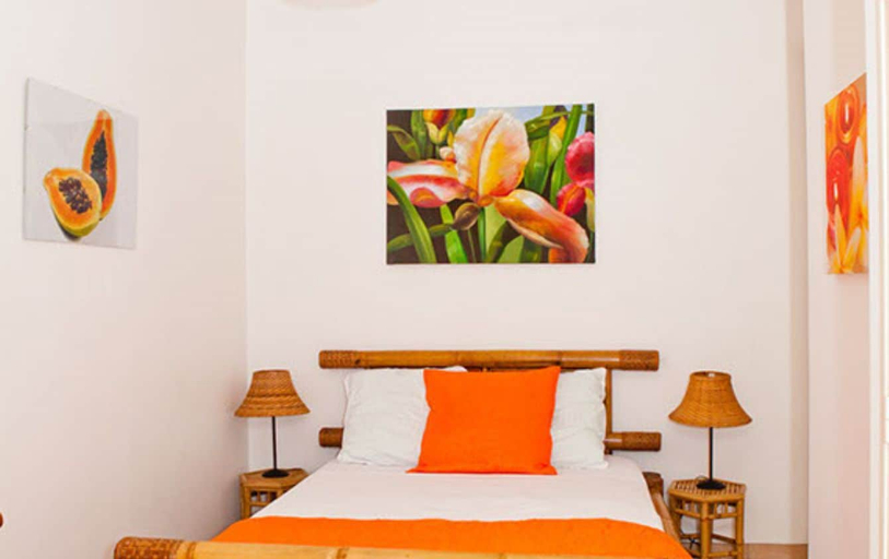 Bedroom 3, Entre Deux Rêves, L'Entre-Deux