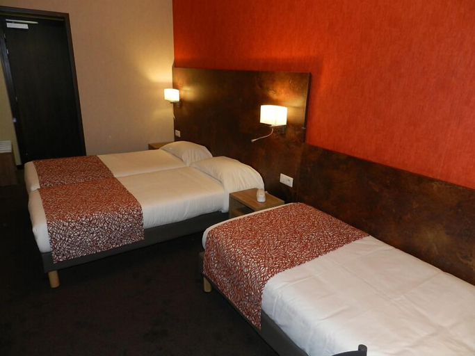 Bedroom 3, Gloria & Avenue, Hautes-Pyrénées