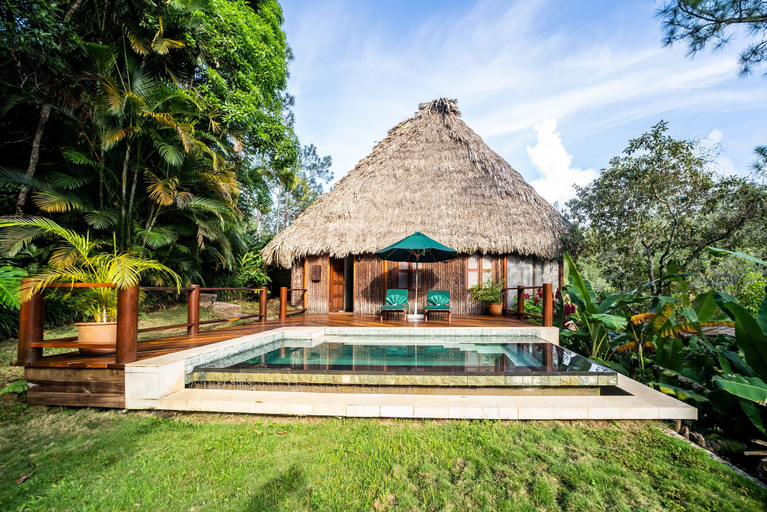 Sport & Beauty 5, Blancaneaux Lodge by Francis Ford Coppola