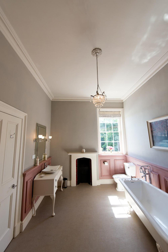 Bedroom 2, Burton Court, Herefordshire