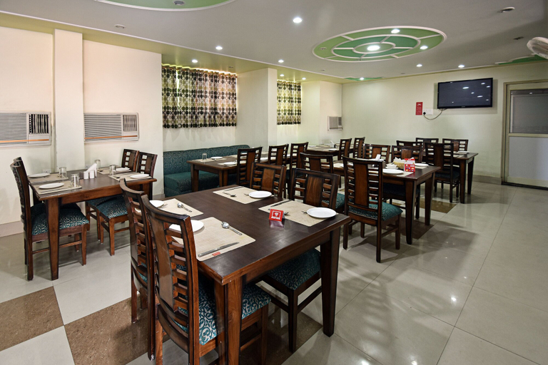 Food & Drinks 5, Hotel Gangotri, Hardwar