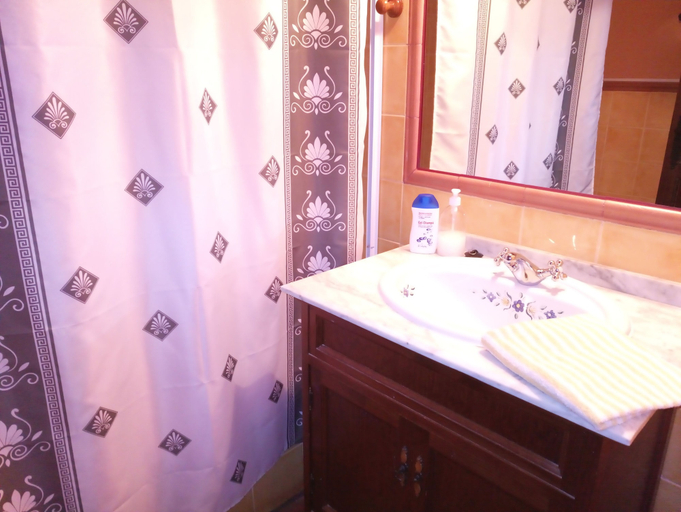 Bathroom 4, Alojamiento la Pedriza, Madrid