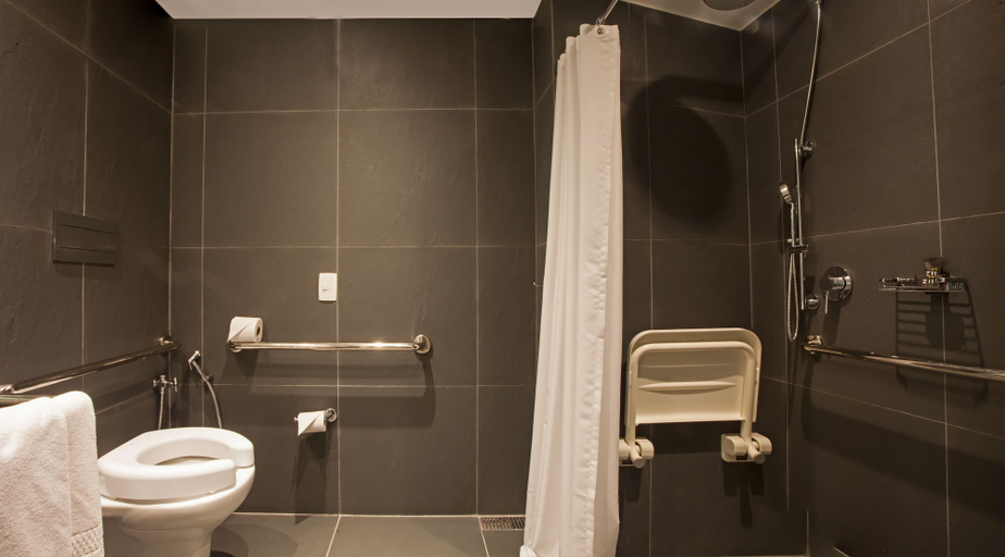 Bathroom 5, Ibis Styles Boa Vista, Boa Vista