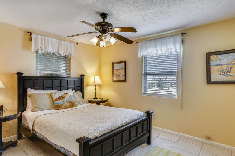 Bedroom 2, Sunsational, Galveston