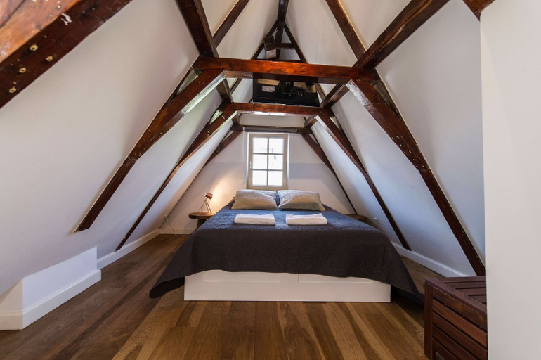 Bedroom 4, Mpkerol, Amsterdam