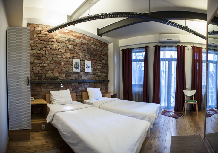 Bedroom 4, Peradays, Beyoğlu
