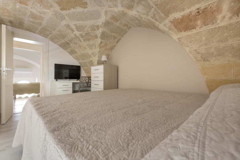 Bedroom 3, 2252 Suite 79 by Barbarhouse, Lecce