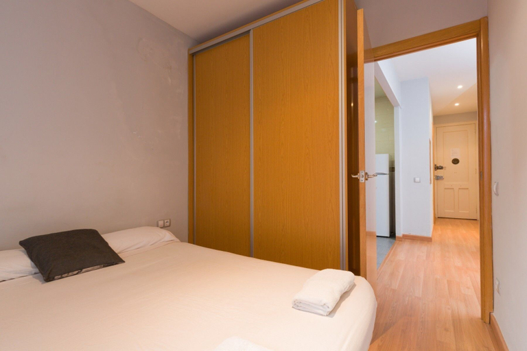 Bedroom 3, ApartEasy - Gracia Apartments, Barcelona