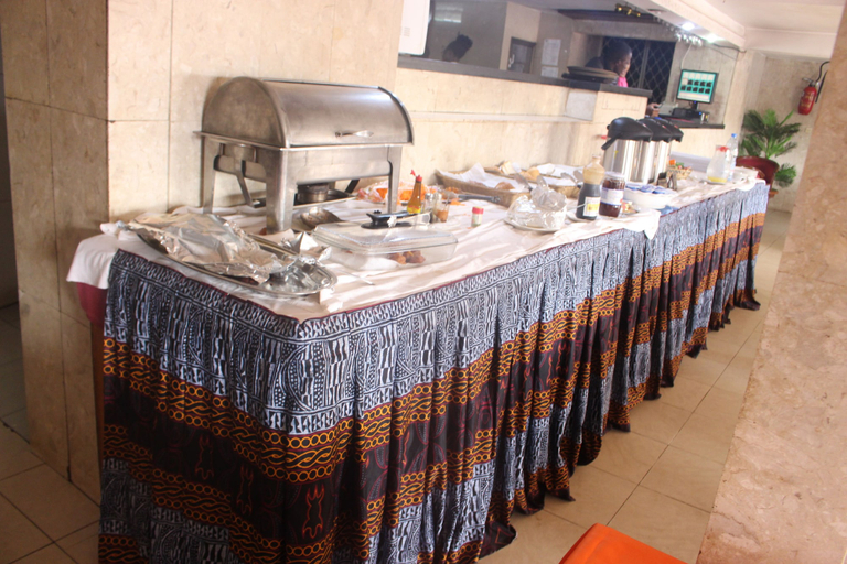 Food & Drinks 4, Somatel Yaoundé, Mfoundi