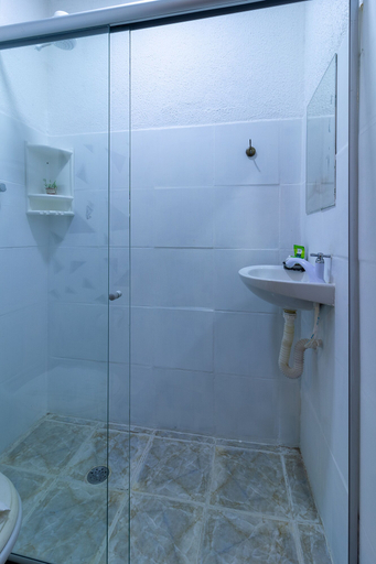 Bathroom 4, Villa Handam, Porto Seguro