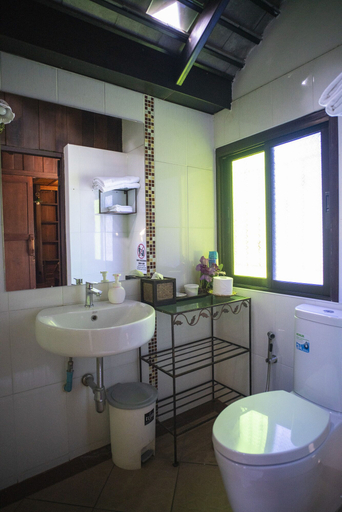 Bathroom 4, Chiang Mai Summer Resort, Muang Chiang Mai