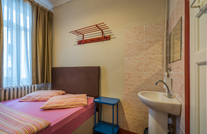 Bedroom 4, Erenler Hostel & Hotel, Fatih