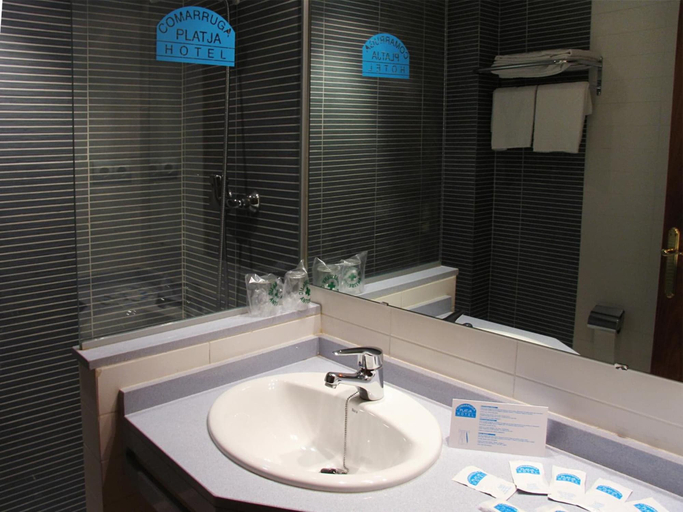 Bathroom 5, Hotel Comarruga Platja, Tarragona