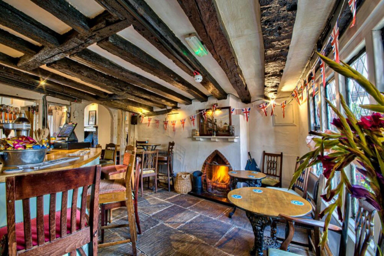 Food & Drinks 4, The WoolPack Inn, Essex