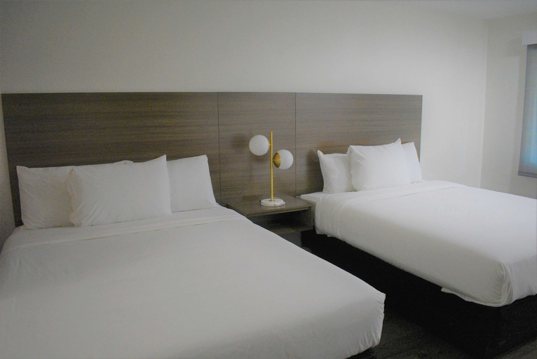 Bedroom 3, Signature Anaheim Maingate, Orange