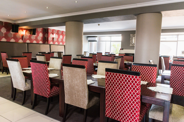 Food & Drinks 5, Mercure Nelspruit Hotel, Ehlanzeni