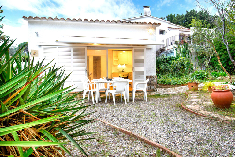 Others 5, Bungalow La Barca, Girona