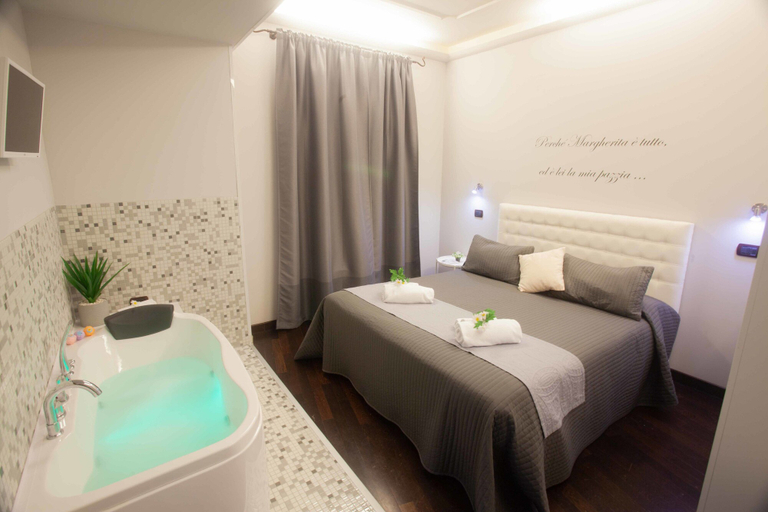 Bedroom 3, Fior di Loto Sweetness, Cagliari