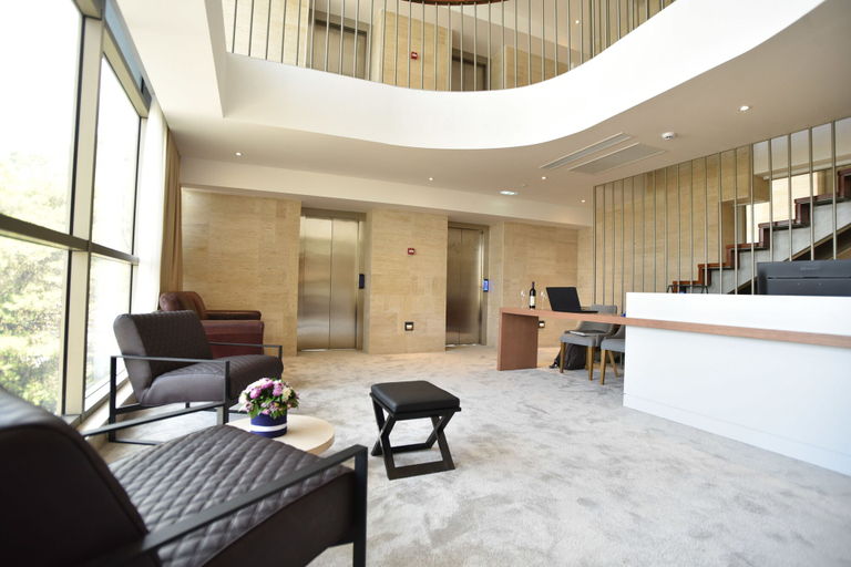 Others 4, Harmonia Residence