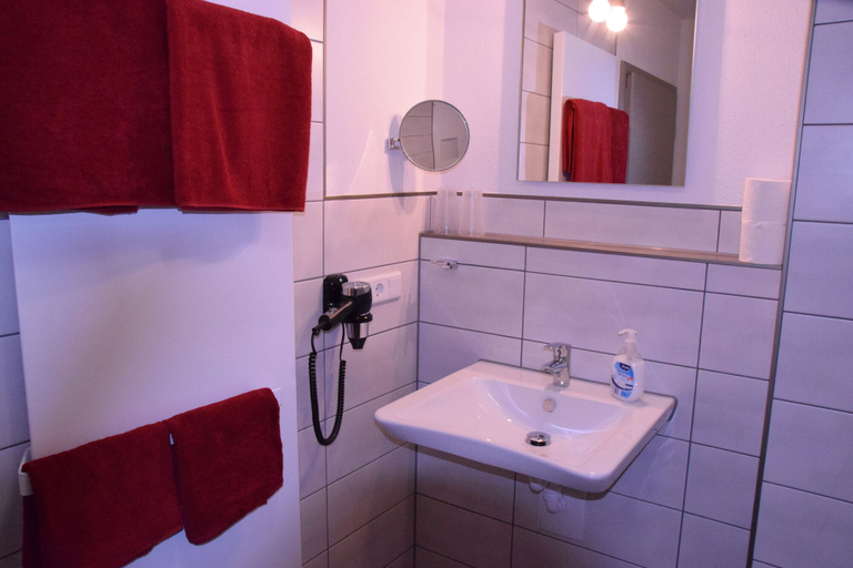 Bathroom 5, Landgasthaus Hofmann, Ansbach