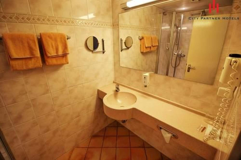 Bathroom 4, Hotel Senator Hamburg, Hamburg