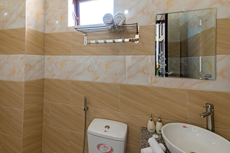 Bathroom 4, Hoi An Blue River Hotel, Da Nang