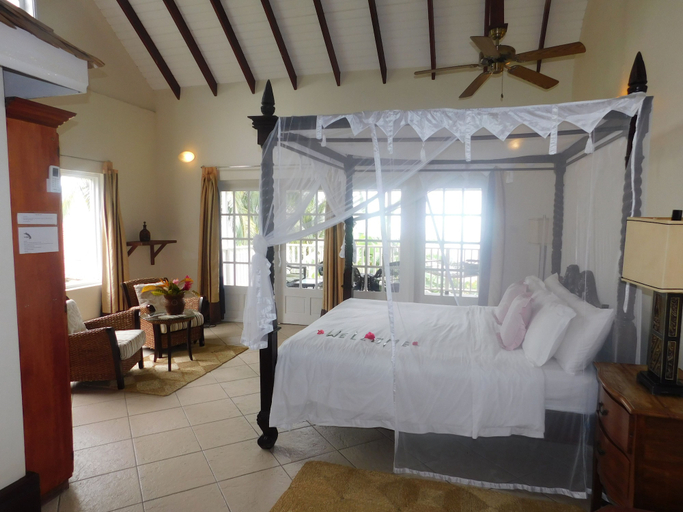Bedroom 3, La Haut Resort
