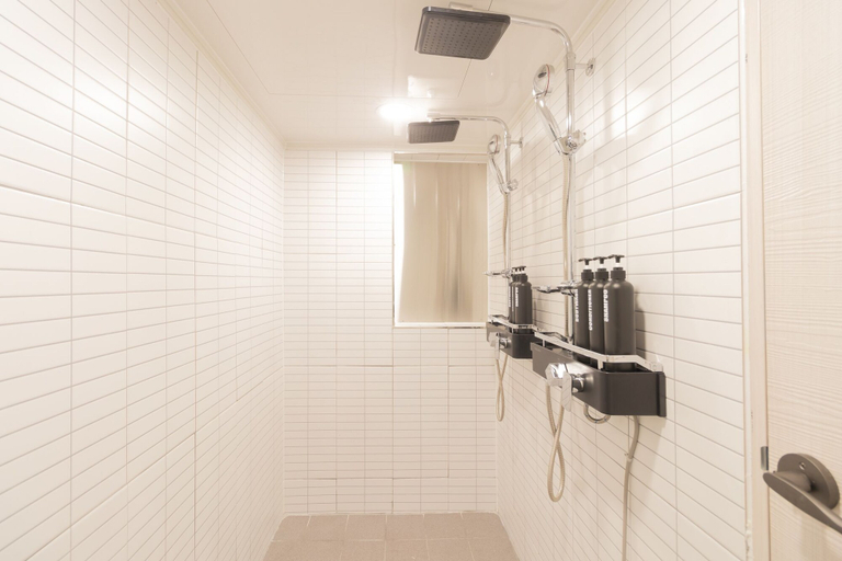 Bathroom 5, Dawoo House - Hostel, Mapo