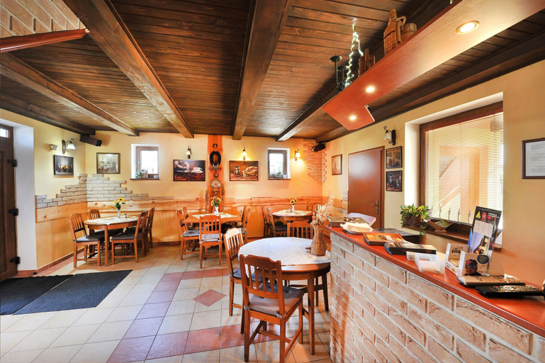 Food & Drinks 4, Vila Martina, Poprad