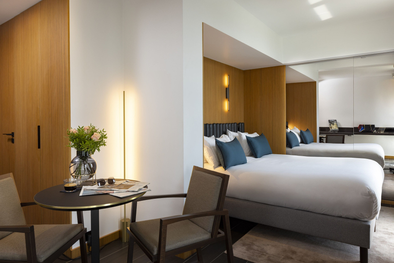 Bedroom 2, Howard Sur Seine, Hauts-de-Seine