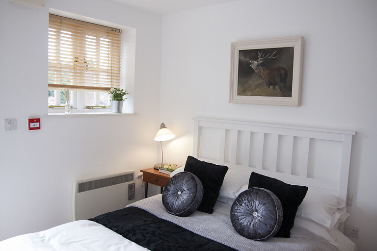 Bedroom 2, The Dukes, Central Bedfordshire