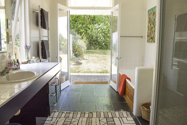 Bathroom, National Award Winner with Stunning View, Hastings