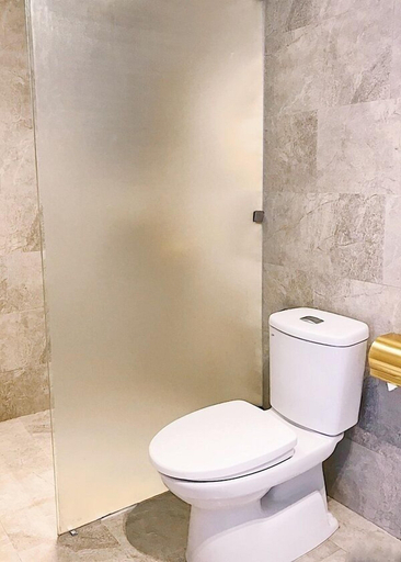 Bathroom 4, Chill Suites Danang Beach Hotel, Da Nang