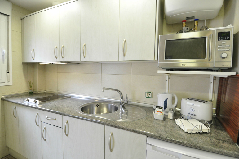 Others 4, Hotel Apartamentos Aralso, Segovia