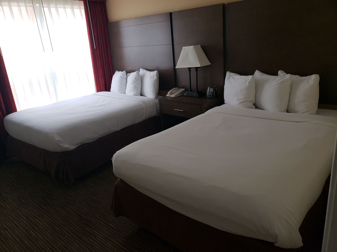 Bedroom 2, Birch Hill Suites Detroit, Macomb
