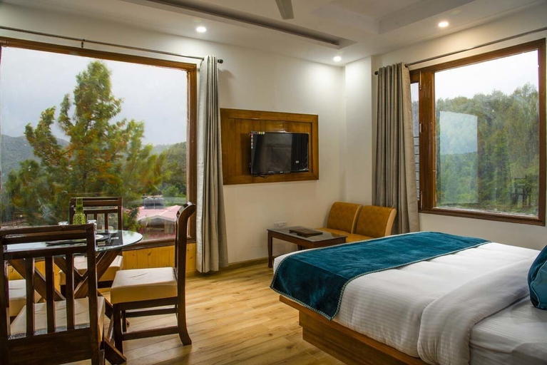 Bedroom 1, Jade Vine Resort, Shimla
