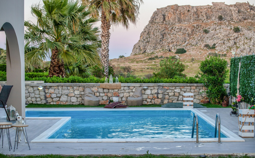 Sport & Beauty 3, Haraki Villas, South Aegean