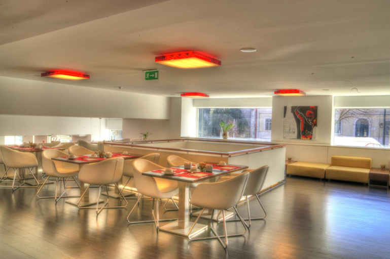 Food & Drinks 5, Hotel Jerónimos 8, Lisbon
