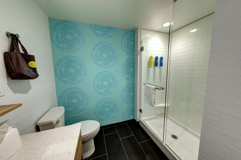 Bathroom 4, Tru by Hilton Georgetown, Sussex