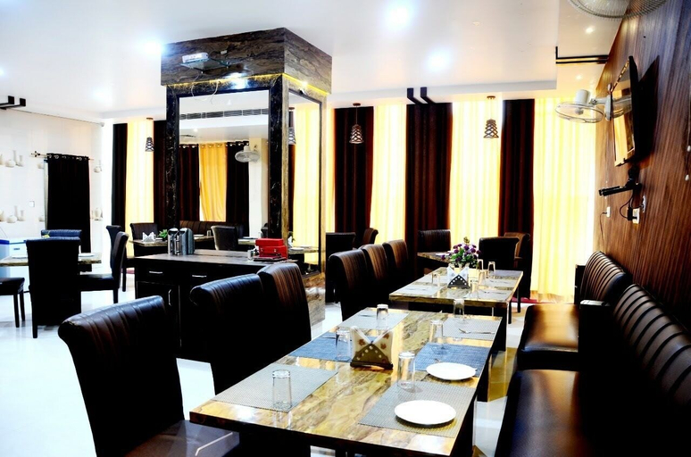 Food & Drinks 4, Taraji Resort Hotel and Restaurant, Faizabad