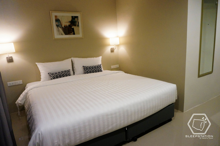 Bedroom 11